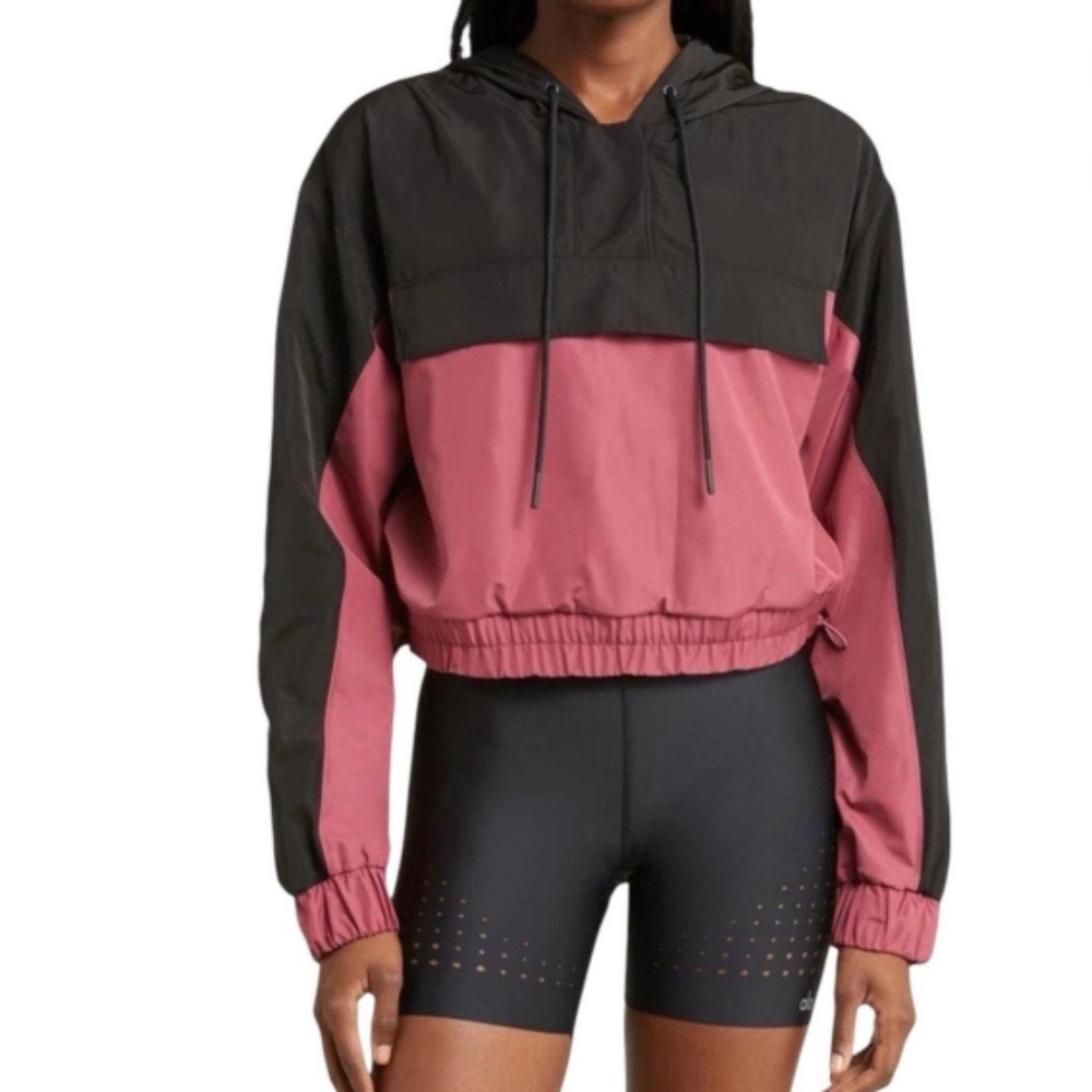 INTERNATIONAL ANORAK HOODIE  Black/Mars Clay / S